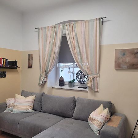 Bullsliving Seeapartment 1 Am Corso Velden am Wörthersee Buitenkant foto